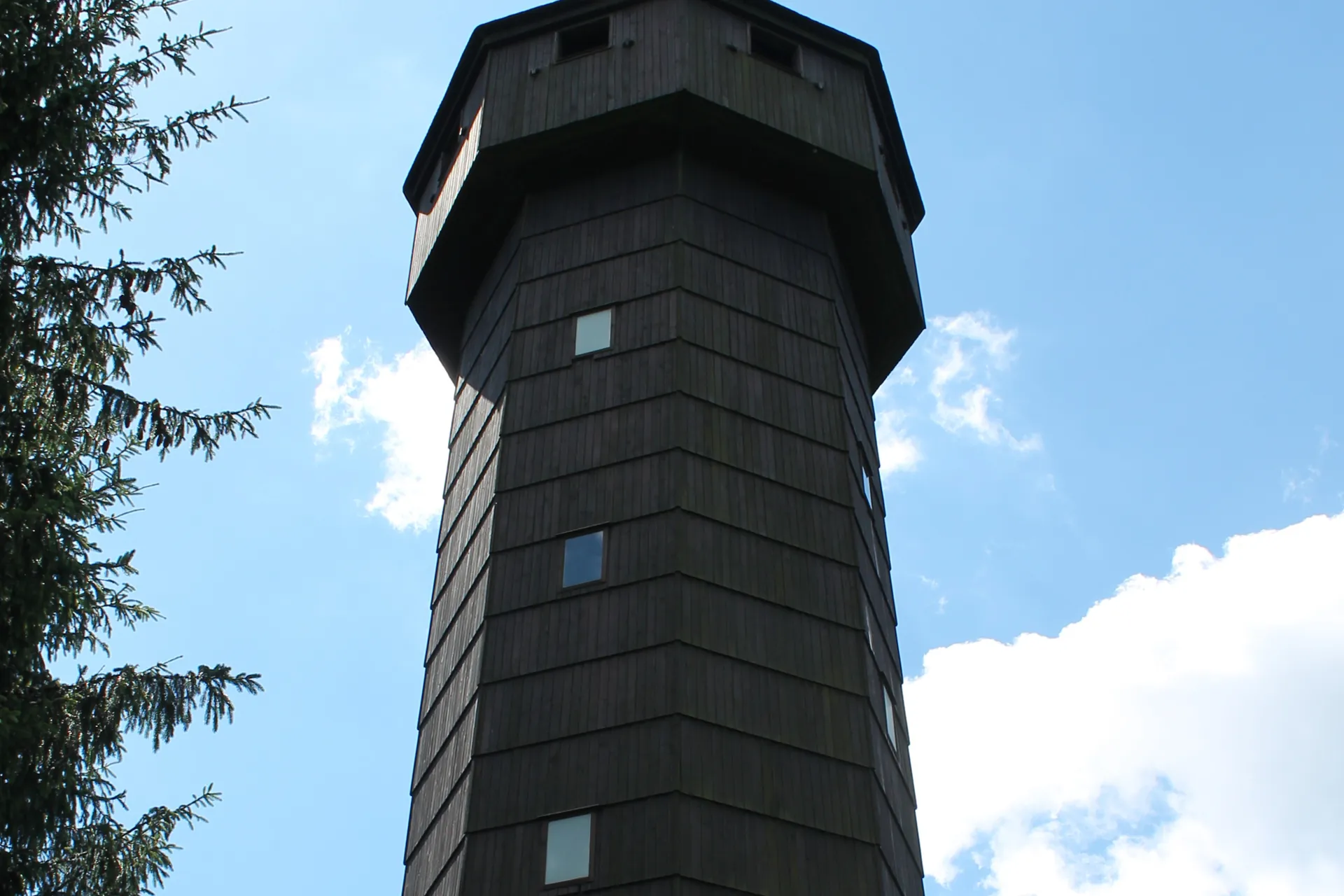 Rozhledna Súkenická Čarták